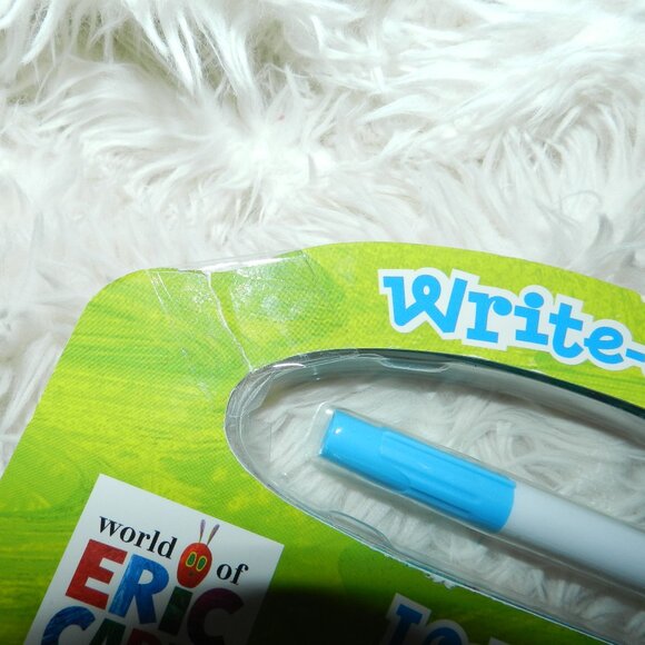 Eric Carle Write & Erase Look & Find Wipe Clean Farm Animals Learning Board🆕⚡🚚 - Picture 2 of 16